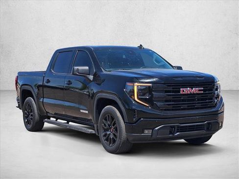 Used 2023 GMC Sierra 1500 Elevation RWD image 3