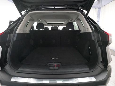 Certified 2023 Nissan Rogue SV w/ SV Premium B Package AWD/4WD image 10