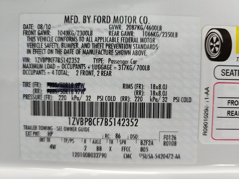 Used 2011 Ford Mustang GT Premium w/ Security Pkg RWD image 62