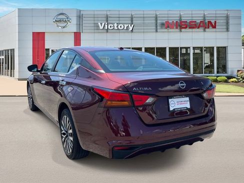 Used 2025 Nissan Altima 2.5 SV AWD/4WD image 5