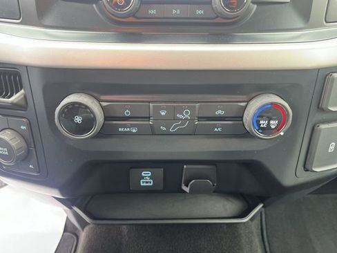 Used 2023 Ford F150 XLT image 18