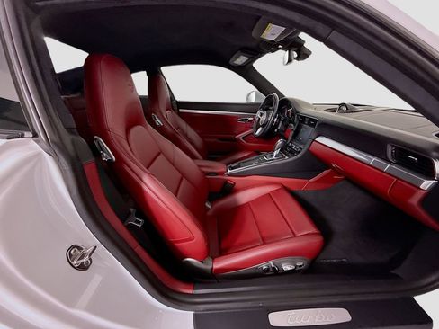 Used 2018 Porsche 911 Turbo AWD/4WD image 20