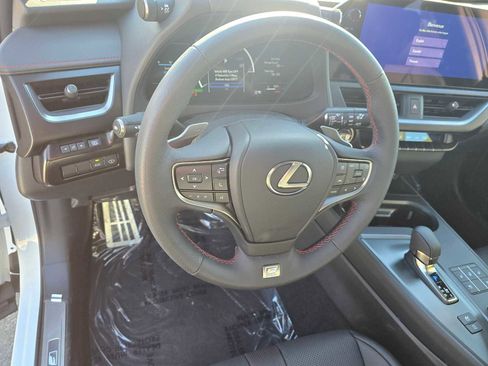 Used 2025 Lexus UX 300h AWD image 26