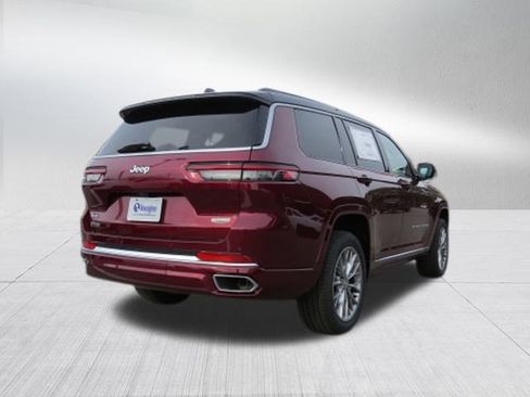 New 2025 Jeep Grand Cherokee L Summit image 3