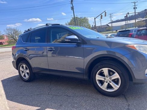 Used 2013 Toyota RAV4 XLE image 6