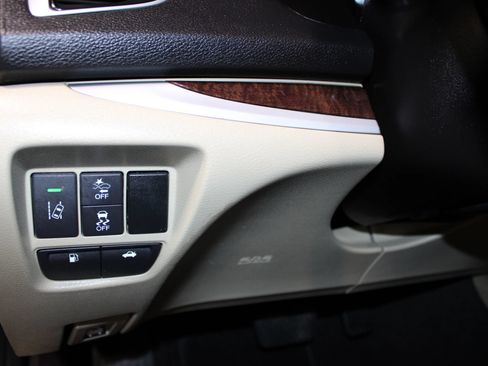 Used 2020 Acura TLX FWD image 23