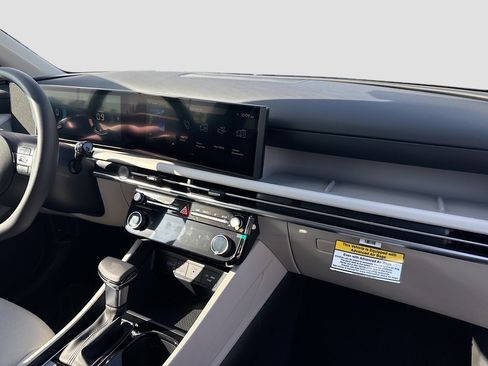 New 2026 Hyundai Tucson SEL image 22