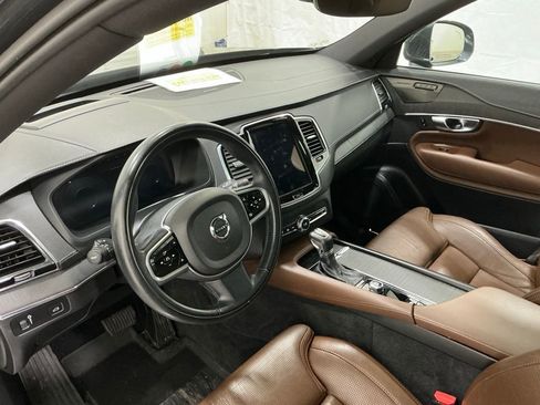 Used 2022 Volvo XC90 T6 Inscription w/ Advanced Package image 8