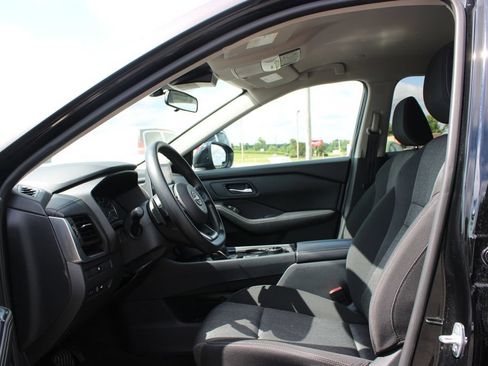 Used 2024 Nissan Rogue SV AWD/4WD image 22
