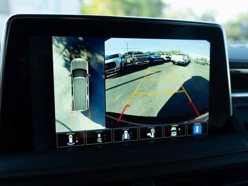 Used 2022 Chevrolet Tahoe RST w/ Luxury Package image 23