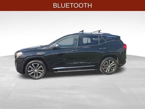 Used 2018 GMC Terrain Denali w/ GMC Pro Grade Package AWD/4WD image 4