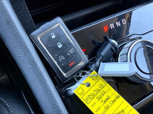 Used 2022 Jeep Grand Cherokee L Limited AWD/4WD image 15