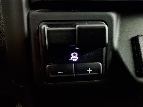 Used 2020 Chevrolet Silverado 2500 W/T w/ WT Convenience Package image 20