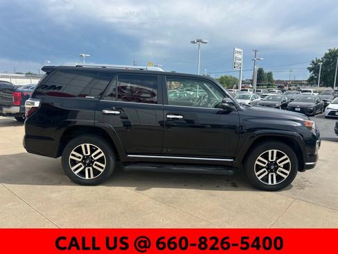 Used 2023 Toyota 4Runner Limited AWD/4WD image 4