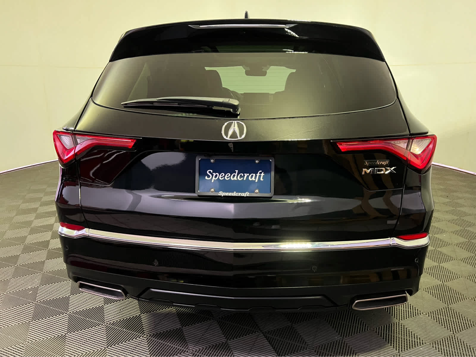 Certified 2024 Acura MDX w/ Technology Package AWD/4WD image 6