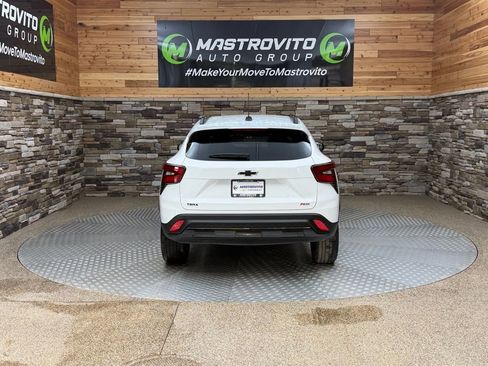 New 2025 Chevrolet Trax RS w/ Driver Confidence Package image 8