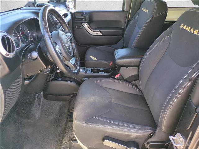 Used 2014 Jeep Wrangler Sahara w/ Connectivity Group AWD/4WD image 15