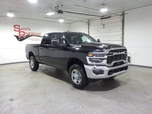 Used 2026 RAM 3500 Tradesman AWD/4WD image 5