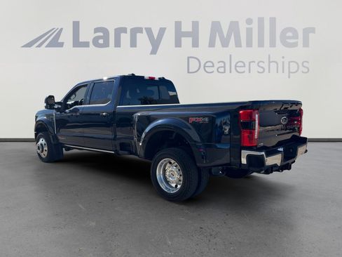 Used 2023 Ford F450 Lariat w/ Lariat Ultimate Package image 3