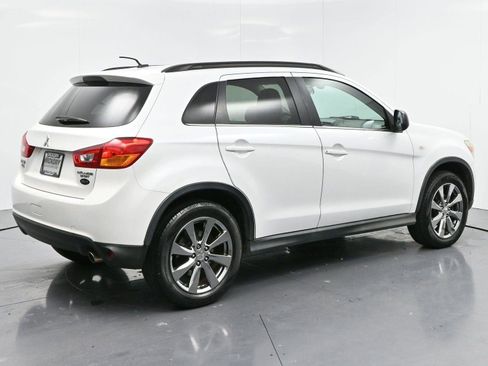 Used 2013 Mitsubishi Outlander Sport LE image 7