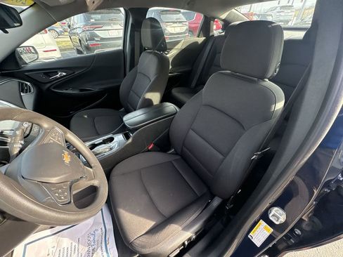 Used 2020 Chevrolet Malibu LT image 13