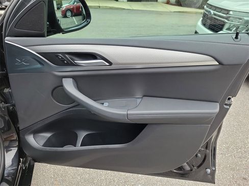 Used 2021 BMW X4 xDrive30i image 48