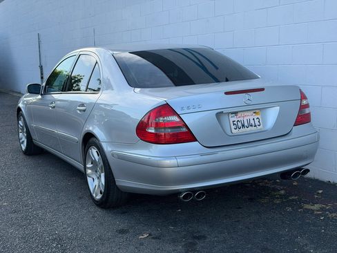 Used 2003 Mercedes-Benz E 500 Sedan image 4