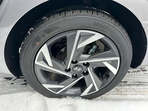 New 2025 Hyundai Elantra SEL w/ Cargo Package image 12