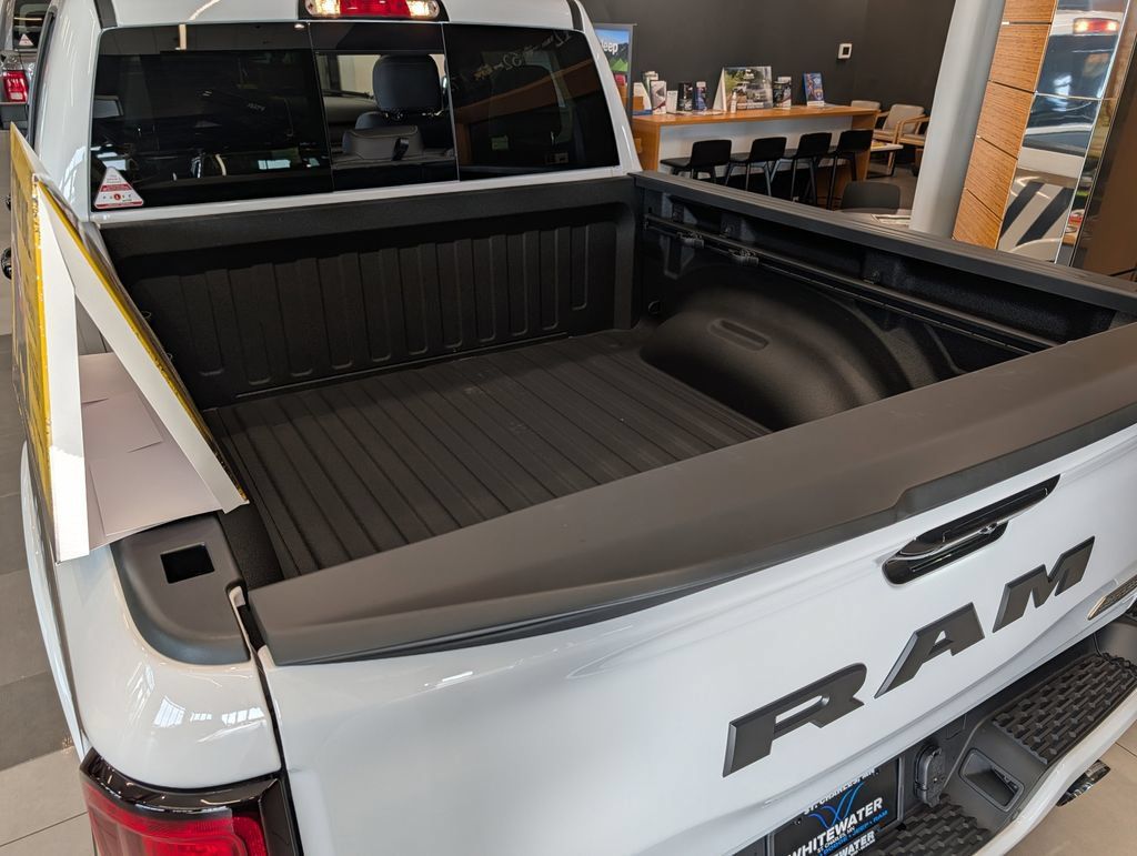 New 2026 RAM 1500 Big Horn AWD/4WD image 9