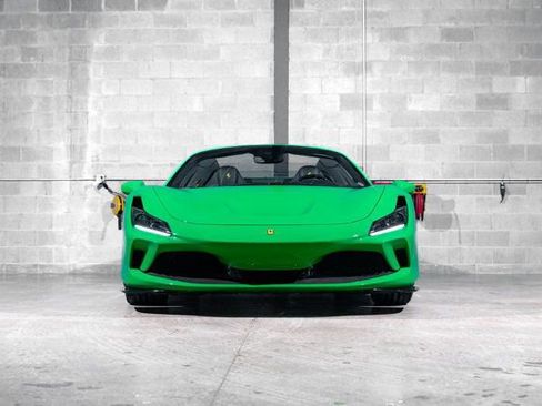 Used 2023 Ferrari F8 Tributo image 8