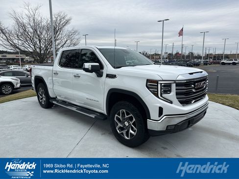Used 2024 GMC Sierra 1500 SLT w/ SLT Premium Package image 1