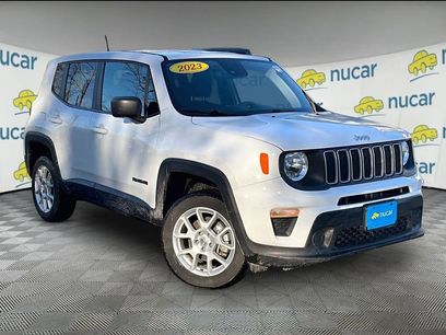 Used 2023 Jeep Renegade Latitude