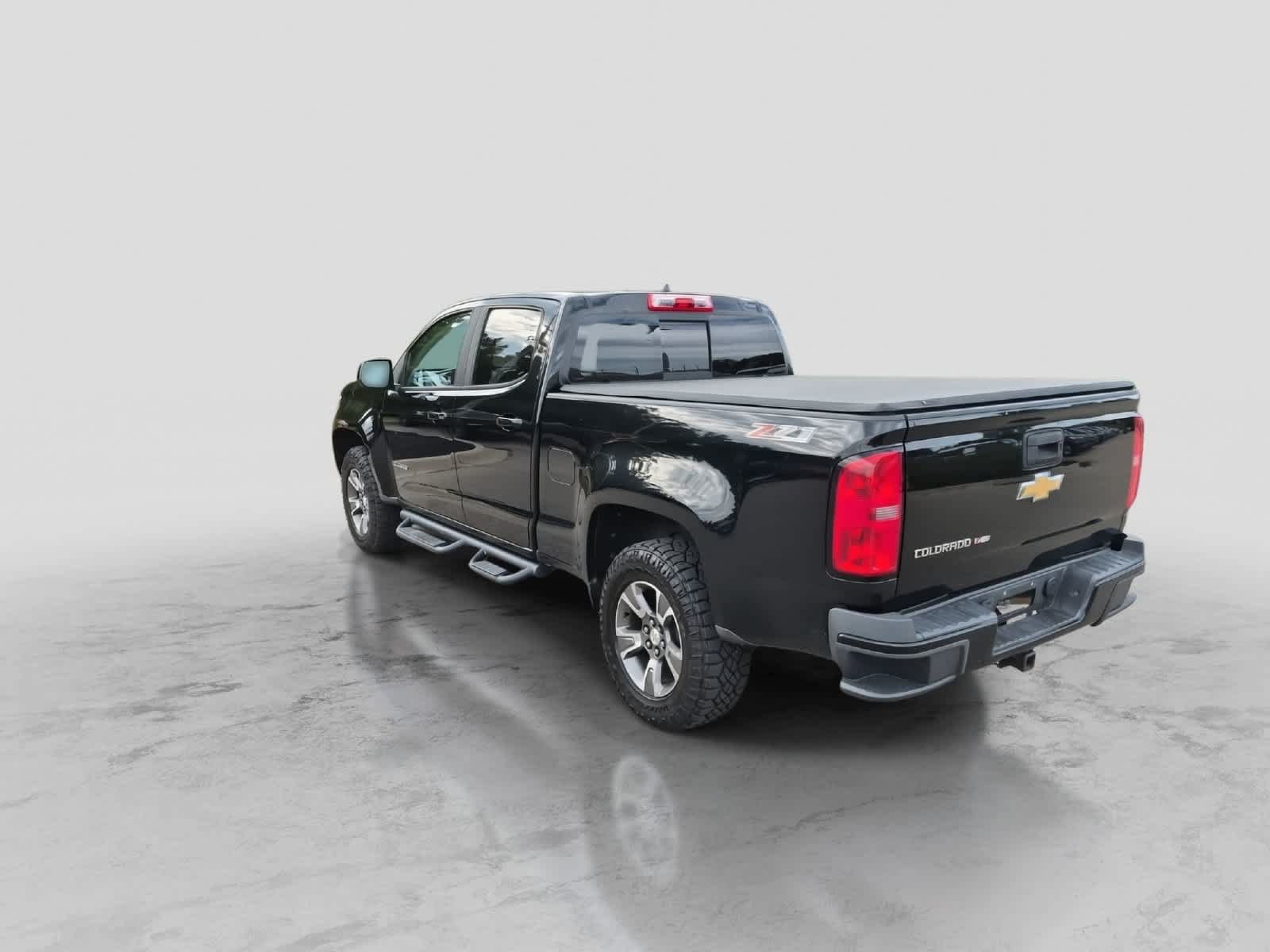 Used 2017 Chevrolet Colorado Z71 AWD/4WD image 6