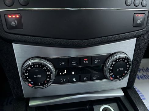 Used 2009 Mercedes-Benz C 300 Sport image 22