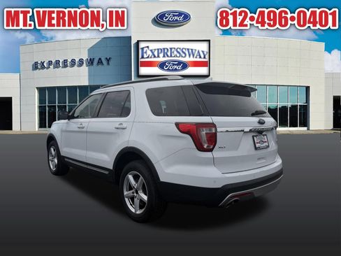 Used 2016 Ford Explorer XLT AWD/4WD image 8