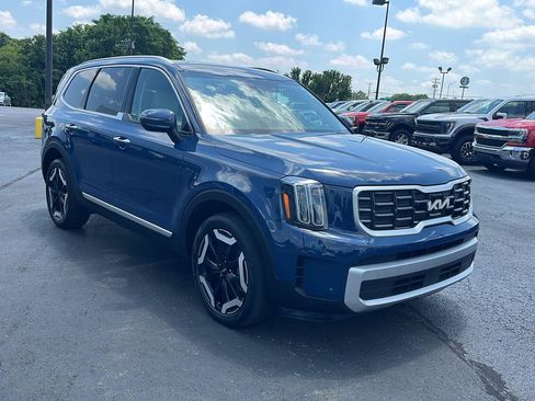 Used 2024 Kia Telluride S w/ S Sunroof Package AWD/4WD image 7