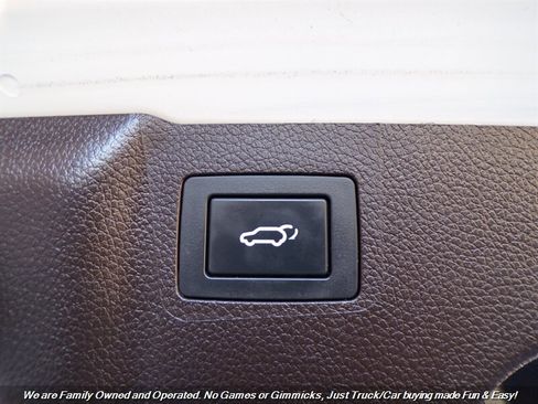 Used 2015 Hyundai Santa Fe GLS w/ Option Group 03 FWD image 55