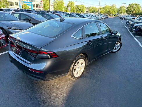 Used 2025 Honda Accord LX image 4