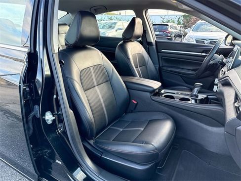 Used 2024 Nissan Altima 2.5 SR image 24