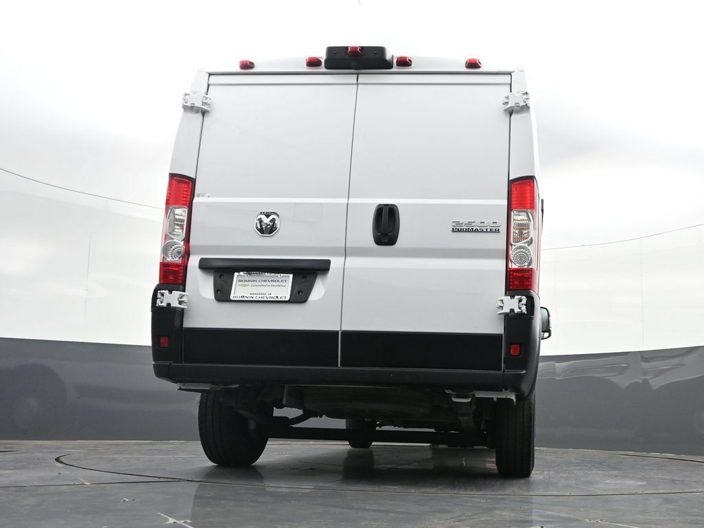 Used 2025 RAM ProMaster 2500 w/ Convenience Group FWD image 37
