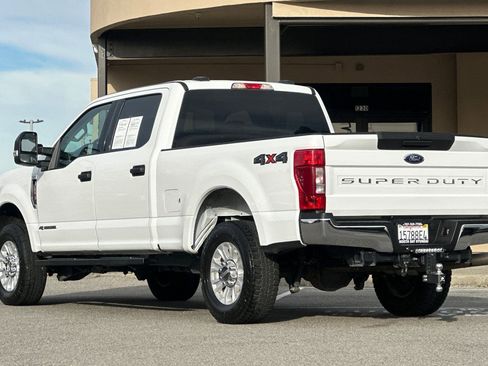 Used 2022 Ford F250 XLT image 6