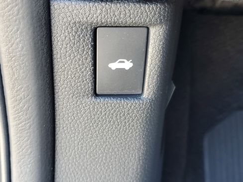 Used 2024 Honda Accord EX image 24