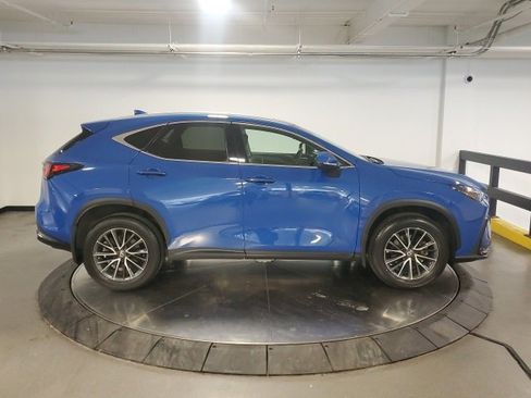 Used 2023 Lexus NX 350 AWD image 9