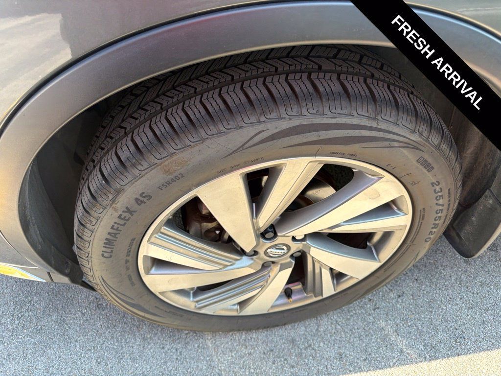 Used 2020 Nissan Murano SL w/ Cargo Package FWD image 10