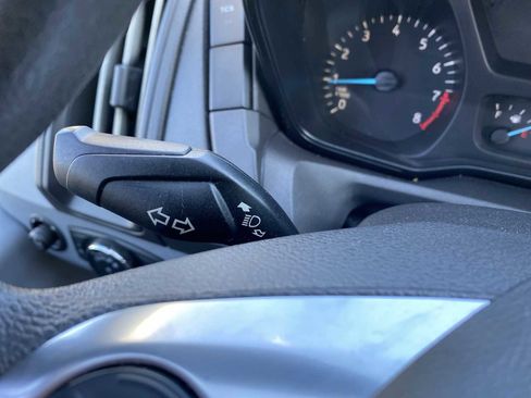 Used 2019 Ford Transit 350 XLT image 19