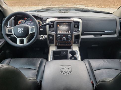 Used 2015 RAM 3500 Laramie image 12