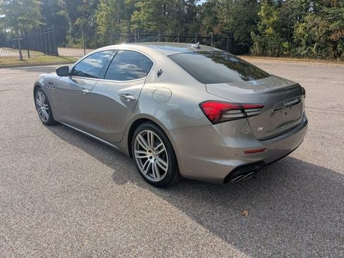 Certified 2022 Maserati Ghibli Modena Q4 image 3