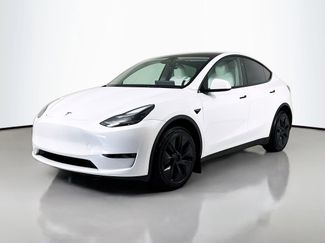 Used 2024 Tesla Model Y Long Range video 1