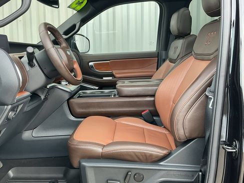 Used 2025 Ford Expedition Max King Ranch AWD/4WD image 10