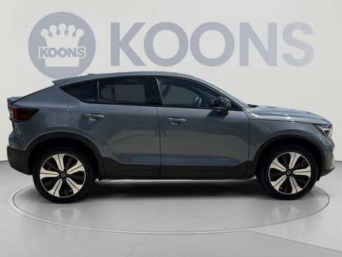 Used 2023 Volvo C40 P8 Recharge Plus AWD/4WD image 8